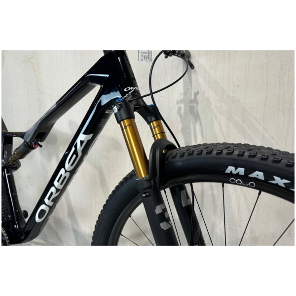 Orbea OIZ M-TEAM AXS (XTR Remmen & Kashima Dropper) Custom - Afbeelding 3