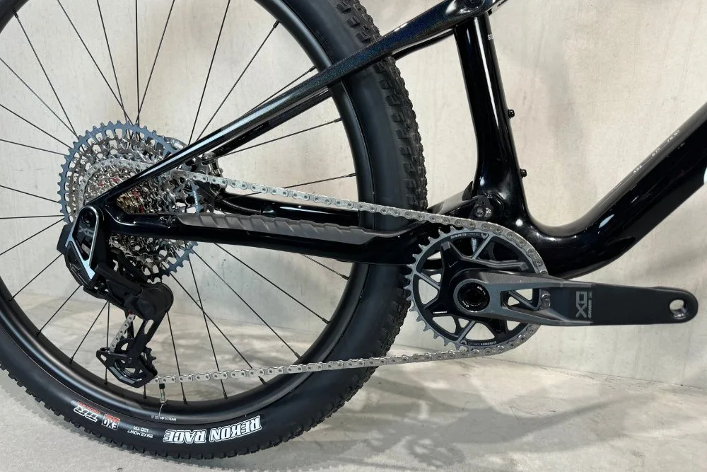 Orbea OIZ M-TEAM AXS (XTR Remmen & Kashima Dropper) Custom RD12 - Afbeelding 6