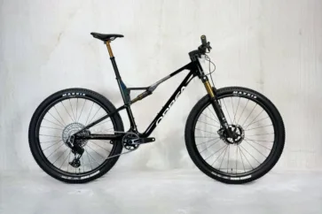 Orbea OIZ M-TEAM AXS (XTR Remmen & Kashima Dropper) Custom RD12