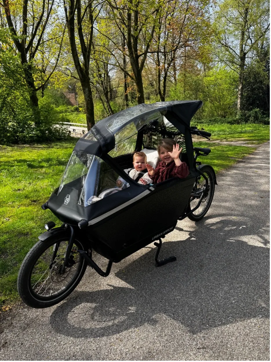 Van autoritjes naar bakfietsleven: Hannah over haar Urban Arrow