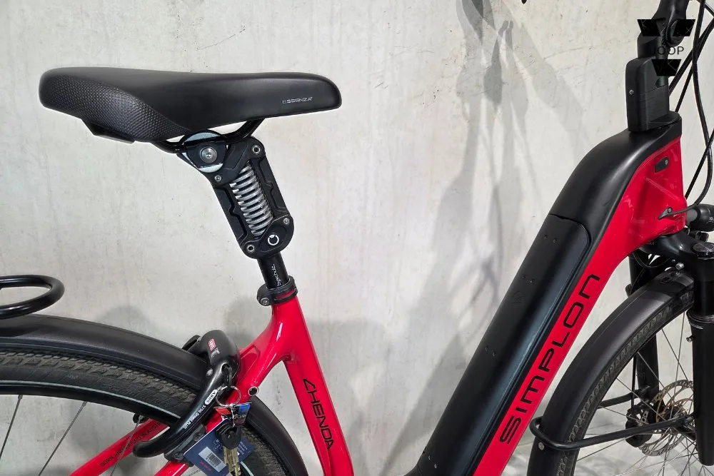 Simplon Chenoa Bosch CX, , TR | Inclusief opties Red Glossy/ Black Glossy - Afbeelding 4