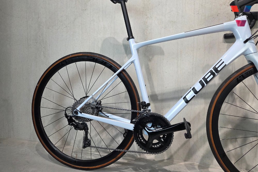 Cube ATTAIN GTC RACE Flashwhite/black RD22 - Afbeelding 5