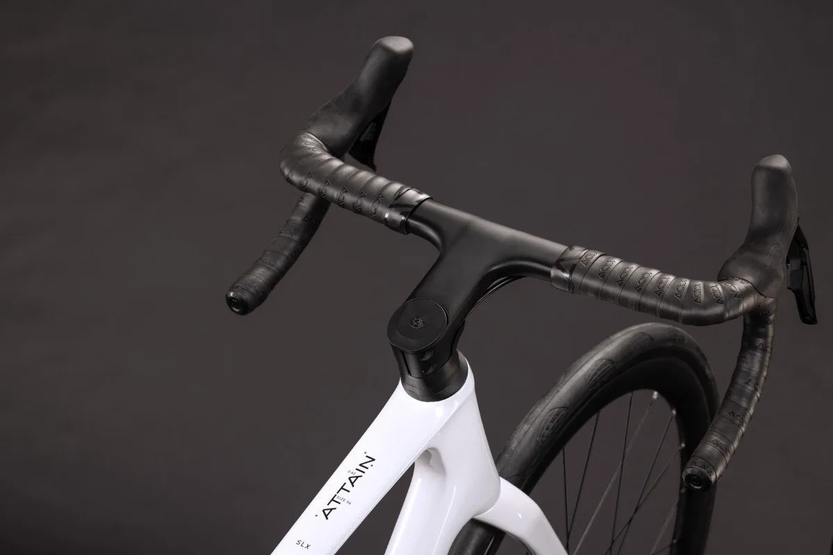Cube ATTAIN C:62 SLX Metallicwhite/Black RD24 - Afbeelding 3