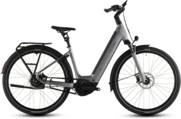 Cube SUPREME HYBRID DELUXE PRO 600 (Demo) QUICKSILVER